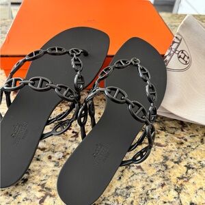 Hermes Sandals